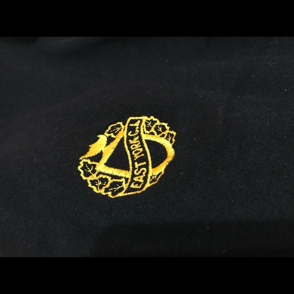 Authentic McCarthy EYCI School Uniform Sweater - Picture 3 of 5